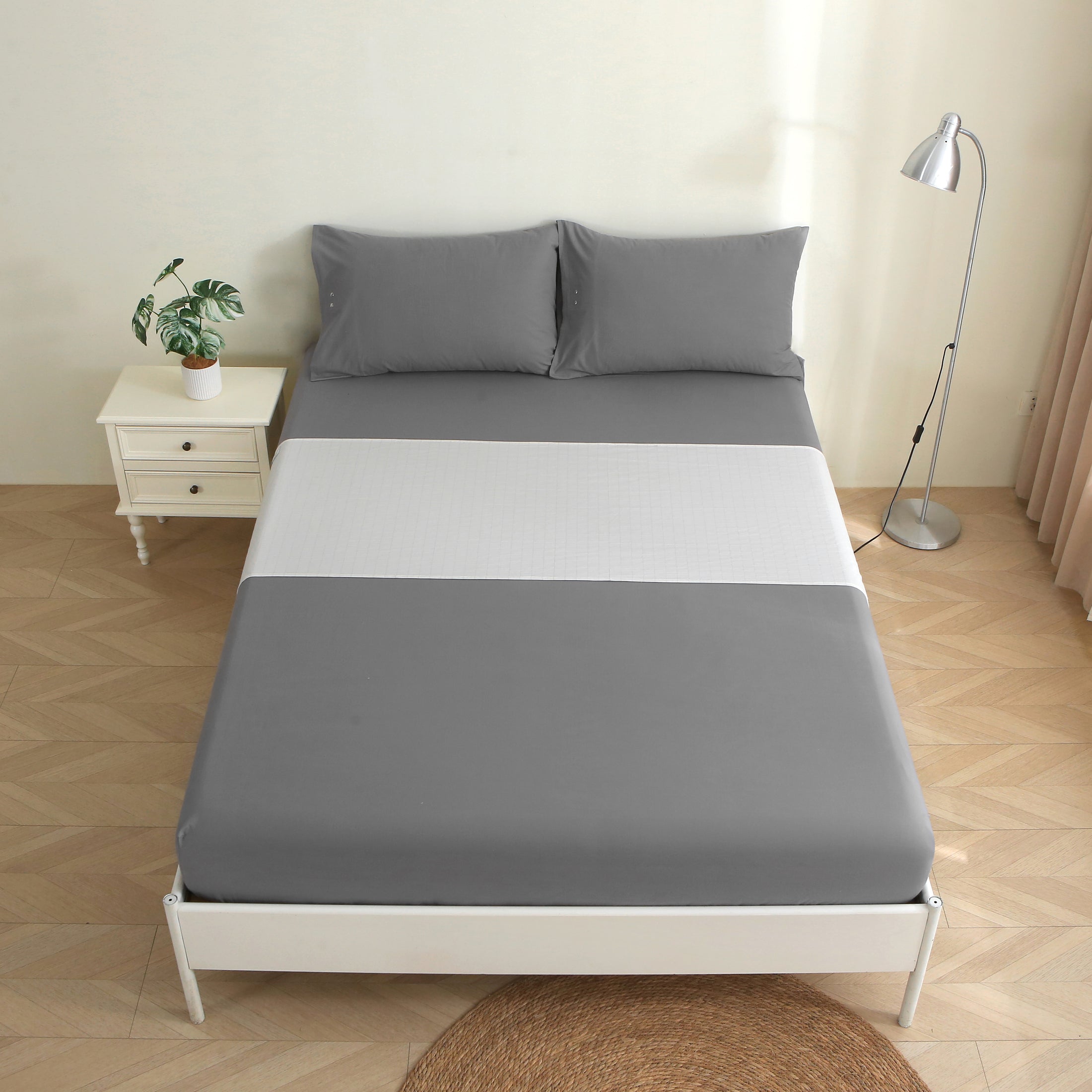 EarthSync Grounding Flat Half Sheet